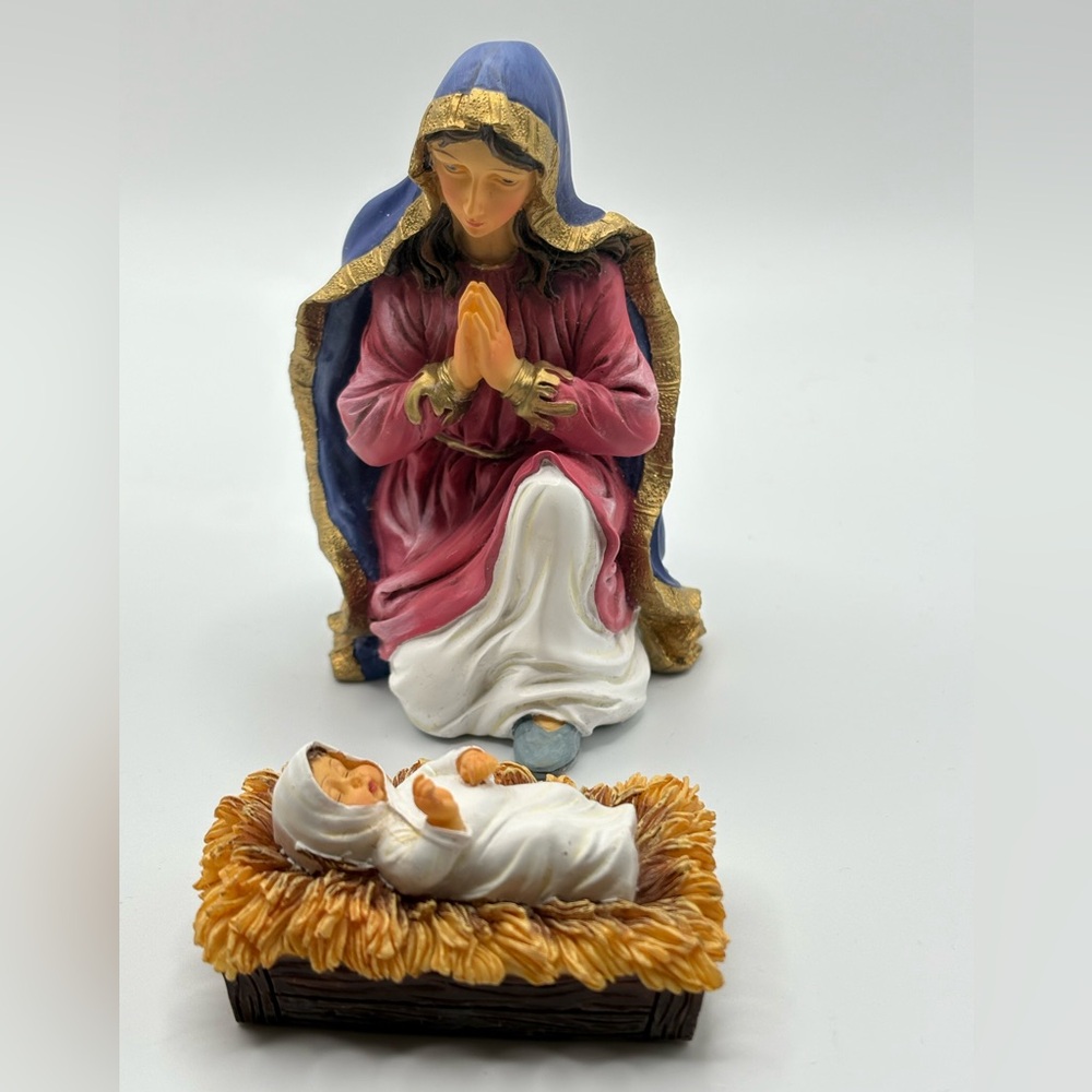 Avon Bethlehem Nativity Mary Mother of Jesus and Baby Jesus Only Figures No Box